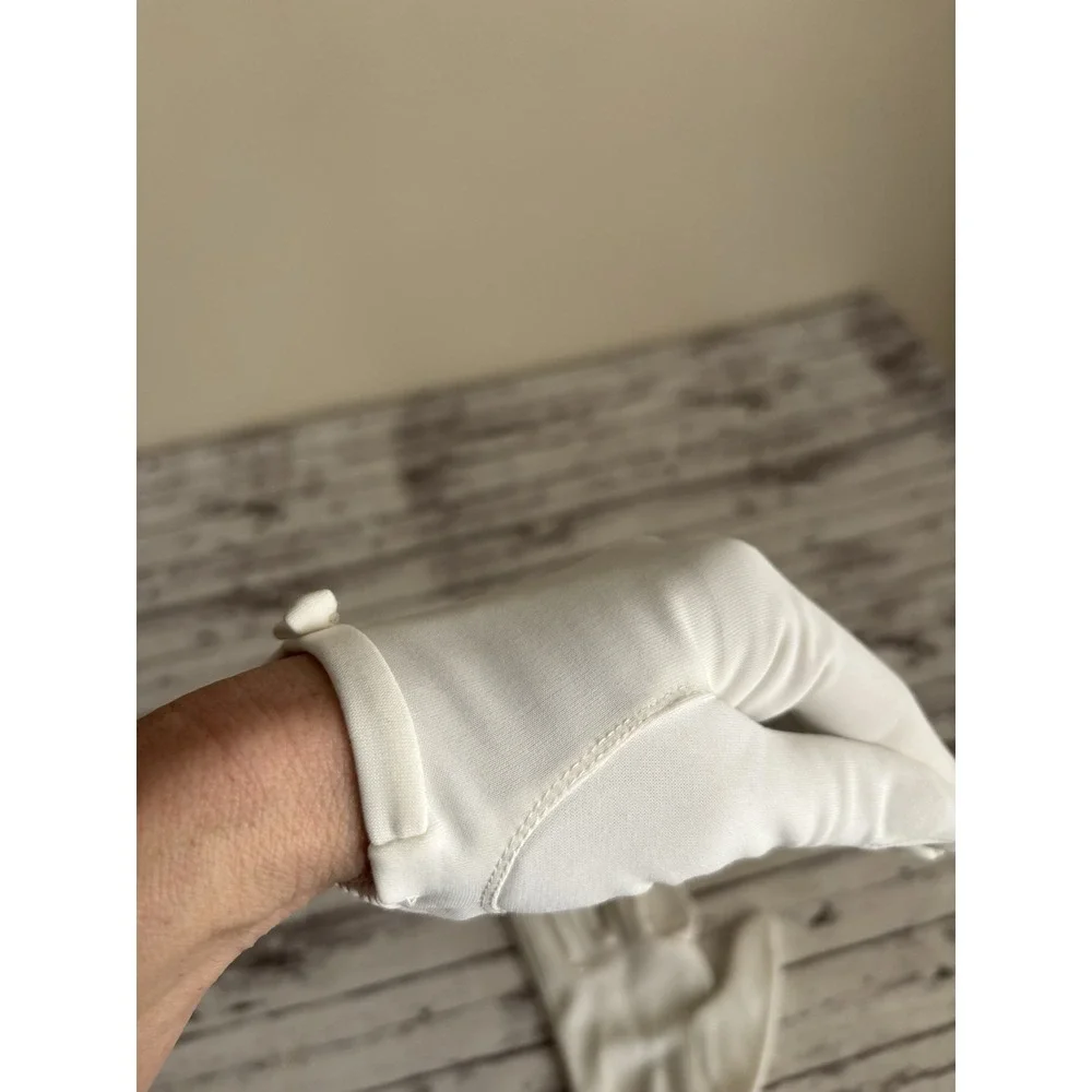 Vintage 1950s White Cotton Gloves Bows Wedding Wrist Length 9
